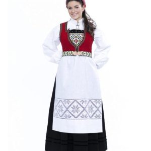 Hardanger damebunad med perlebroderi